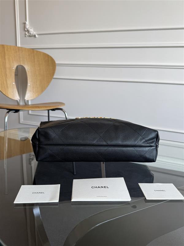 2026127215146141 600